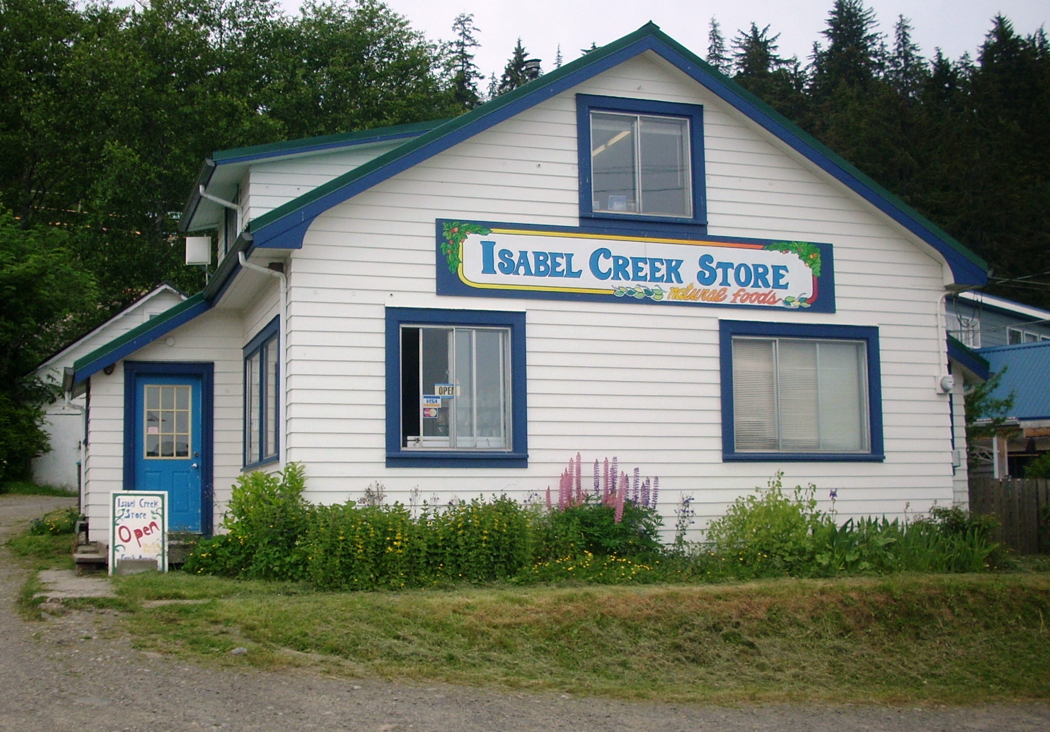 isabel creek store current photo_july_2018